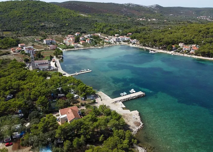 Πανσιόν Double 4309c Pašman